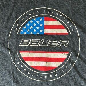 Bauer Hockey T-shirt size L red white blue USA flag tee patriotic